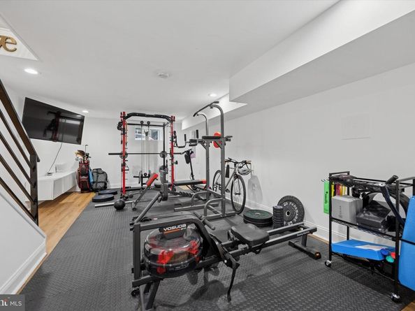 1422 S 18TH Street, Philadelphia PA 19146