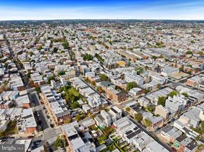 2214 Almond Street, Philadelphia PA 19125