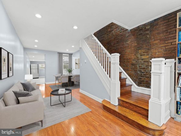 2214 Almond Street, Philadelphia PA 19125