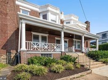 42 Walton Avenue