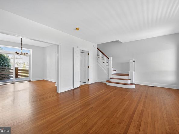 42 Walton Avenue, Ardmore PA 19003