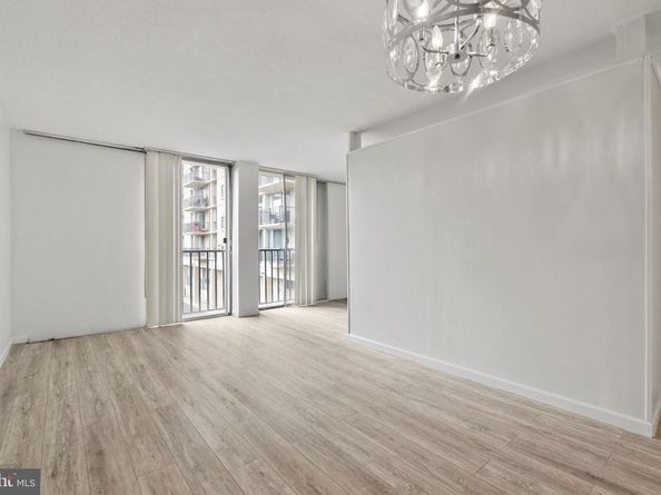 4600 S Four Mile Run Drive S 139, Arlington VA 22204