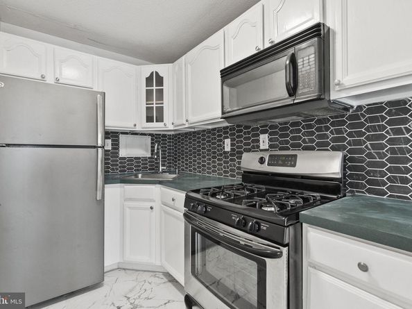 4600 S Four Mile Run Drive S 139, Arlington VA 22204