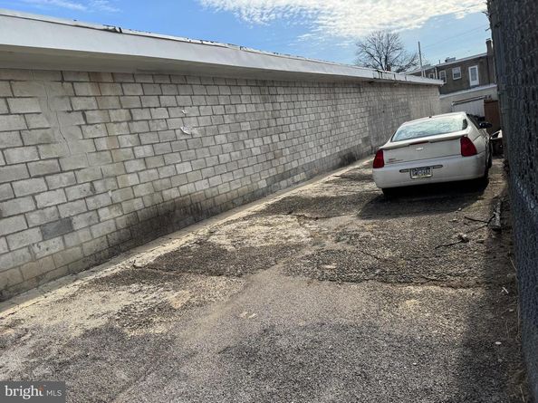 5227 N 3rd Street, Philadelphia PA 19120