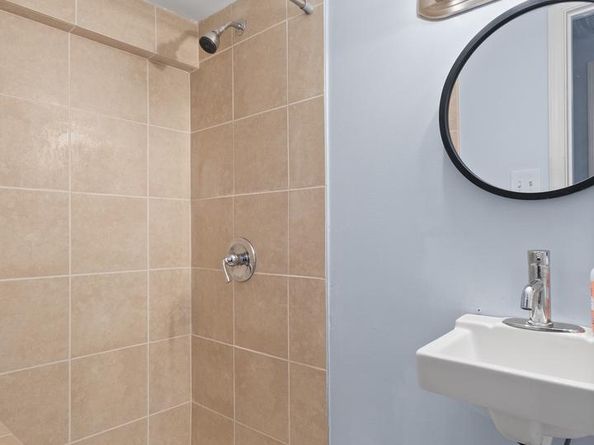 2421 18TH Place SE, Washington DC 20020