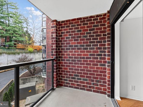 2100 Langston Boulevard 339, Arlington VA 22201