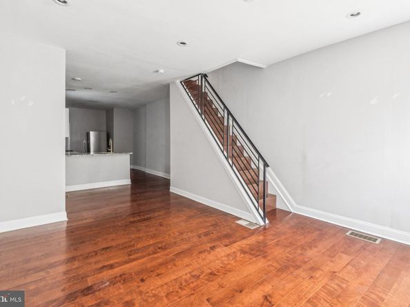 1632 N Dover Street, Philadelphia PA 19121