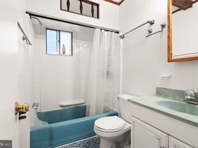 1412 Patrick Circle SW, Vienna VA 22180