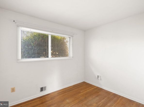 1412 Patrick Circle SW, Vienna VA 22180