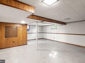 1412 Patrick Circle SW, Vienna VA 22180