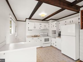 1412 Patrick Circle SW, Vienna VA 22180