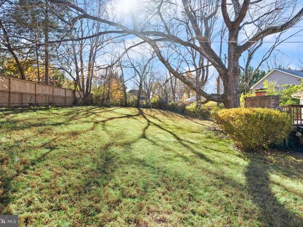 1412 Patrick Circle SW, Vienna VA 22180