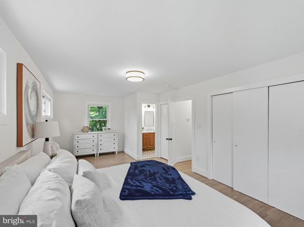 492 N Latham Street, Alexandria VA 22304