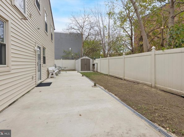 9312 Voits, Philadelphia PA 19115