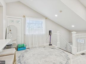 9312 Voits, Philadelphia PA 19115