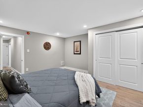 325 Roseberry Street, Philadelphia PA 19148