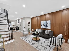 325 Roseberry Street, Philadelphia PA 19148