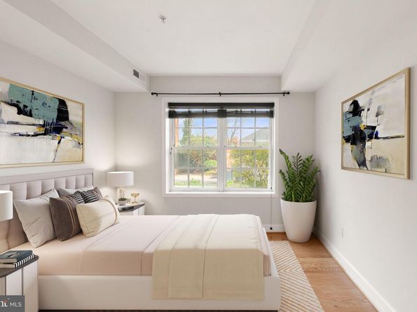 231 N Thomas Street 105, Arlington VA 22203