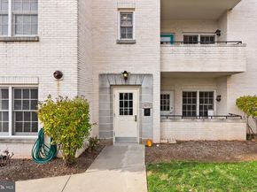 231 N Thomas Street 105, Arlington VA 22203