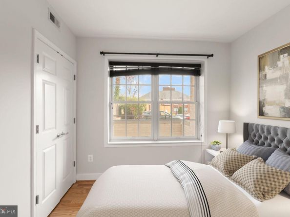 231 N Thomas Street 105, Arlington VA 22203