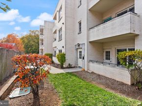 231 N Thomas Street 105, Arlington VA 22203