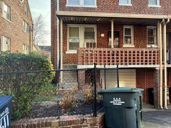615 Powhatan Place NW, Washington DC 20011