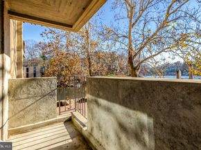 11400 Washington Plaza W 103, Reston VA 20190