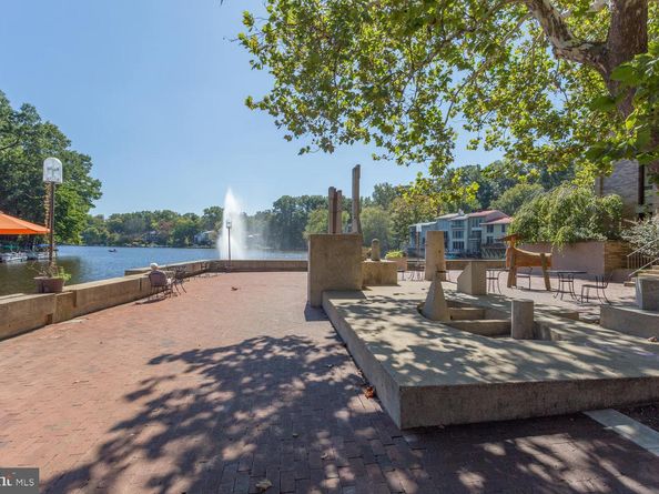 11400 Washington Plaza W 103, Reston VA 20190