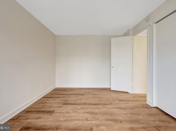 11400 Washington Plaza W 103, Reston VA 20190