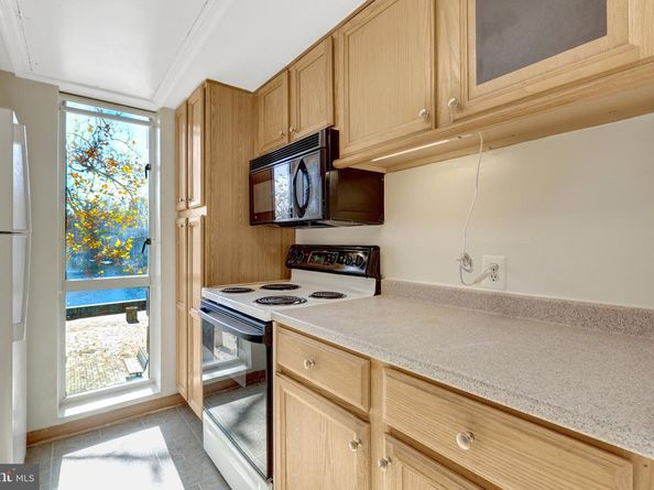 11400 Washington Plaza W 103, Reston VA 20190