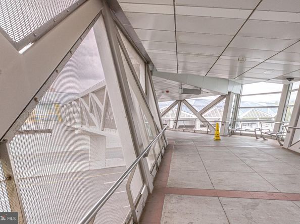 11400 Washington Plaza W 103, Reston VA 20190