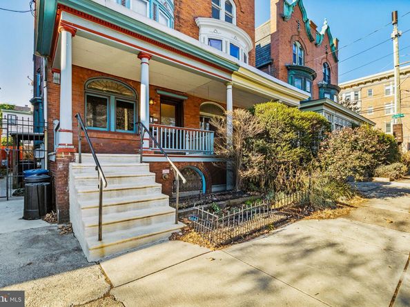 426 S 44TH Street 2, Philadelphia PA 19104