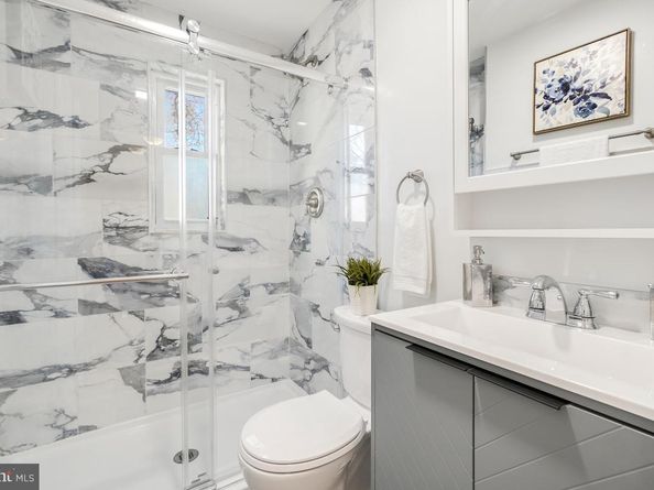 3123 18TH Street NE, Washington DC 20018