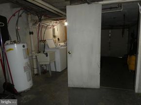 6821 N 20TH Street, Philadelphia PA 19138