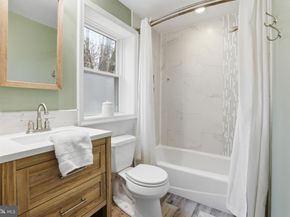 6539 Oakwood Drive, Falls Church VA 22041