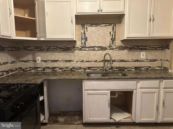 1656 Granite Street, Philadelphia PA 19124