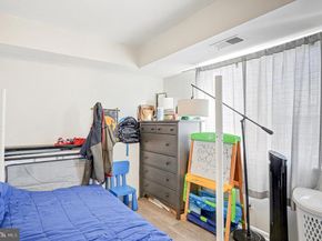 5340 Holmes Run Parkway 1118, Alexandria VA 22304