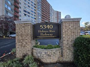 5340 Holmes Run Parkway 1118, Alexandria VA 22304