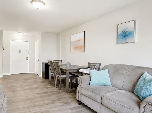 5340 Holmes Run Parkway 1118, Alexandria VA 22304