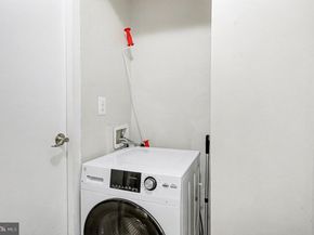 5340 Holmes Run Parkway 1118, Alexandria VA 22304