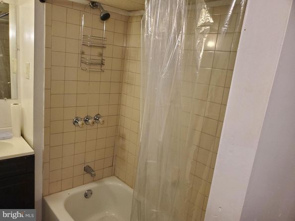 6017 Elmwood Avenue, Philadelphia PA 19142