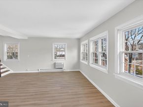 3129 Martha Custis Dr, Alexandria VA 22302