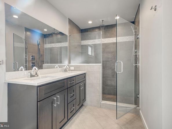 2530 Manton Street, Philadelphia PA 19146