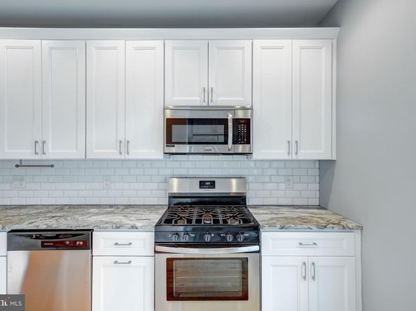 2530 Manton Street, Philadelphia PA 19146