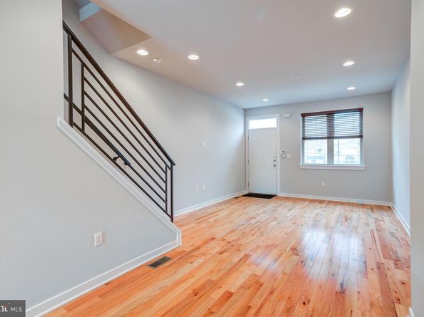 2530 Manton Street, Philadelphia PA 19146