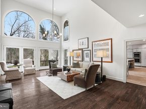 6035 Crimson Court, Mclean VA 22101