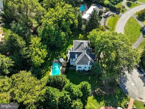 6035 Crimson Court, Mclean VA 22101