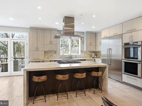 6035 Crimson Court, Mclean VA 22101