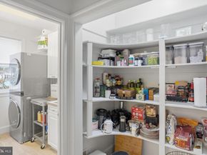 6035 Crimson Court, Mclean VA 22101