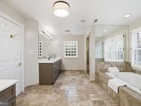 6035 Crimson Court, Mclean VA 22101